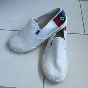 Like new Men’s Penguin boat shoes sz 11